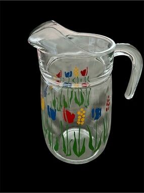 Vintage ARC France Glass Pitcher featuring Tulip Pattern 1970’s